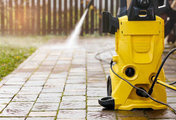Best Sign and Awning Cleaning  in Howard Lake, MN